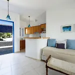 Semeli Paros Drios